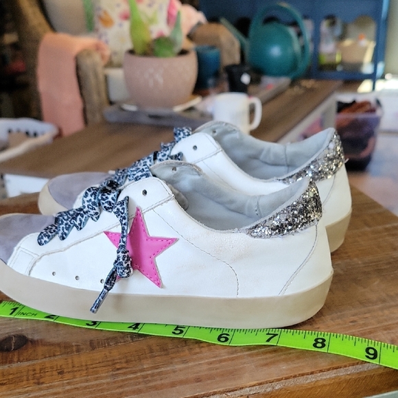ShuShop Kids Sneakers with Pink Star and Leopard Laces - Picture 9 of 9